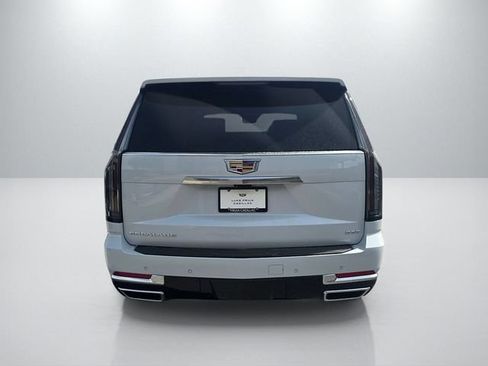 New 2026 Cadillac Escalade ESV Platinum Luxury AWD/4WD image 6