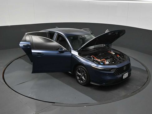 Used 2023 Honda Accord EX-L image 26