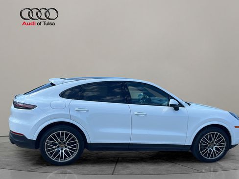 Used 2022 Porsche Cayenne Platinum Edition AWD/4WD image 8