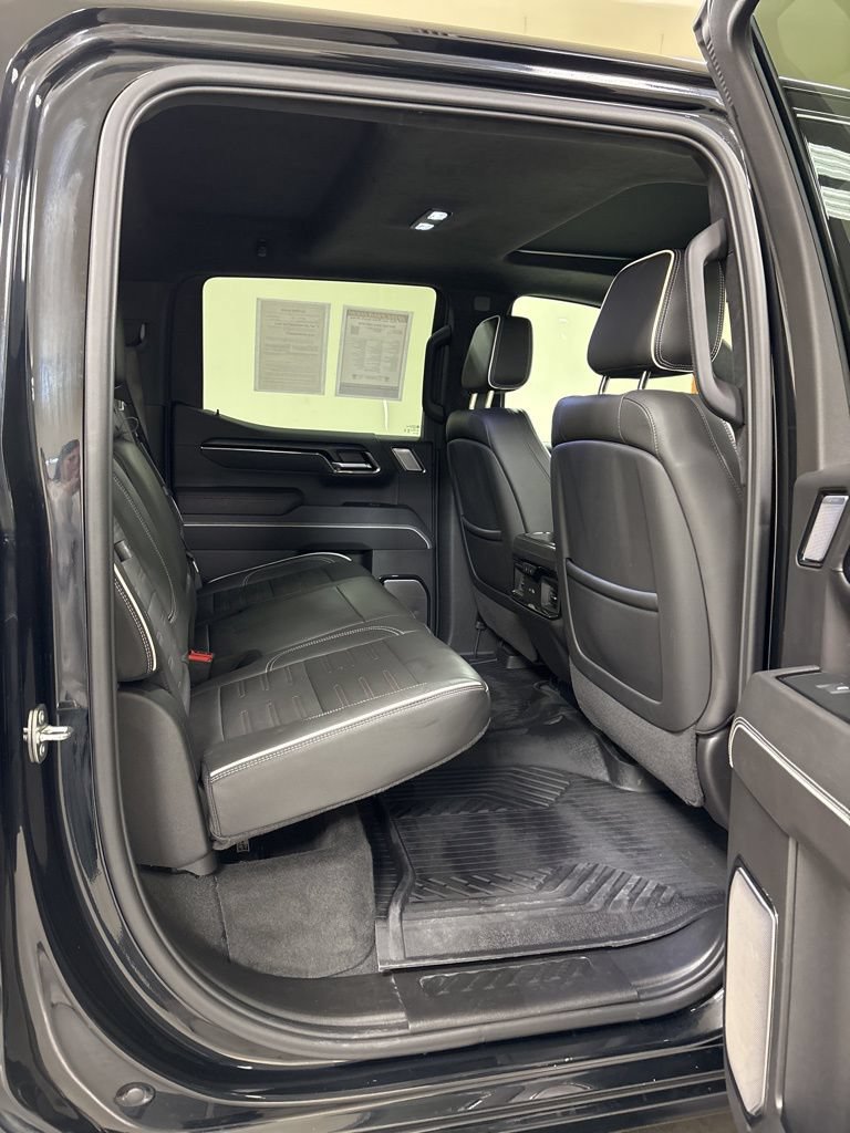 Used 2024 GMC Sierra 1500 AT4X w/ AT4X AEV Edition AWD/4WD image 37