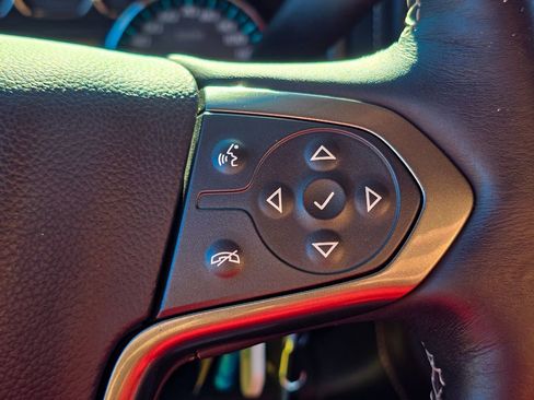 Used 2017 Chevrolet Silverado 1500 LTZ Z71 w/ LTZ Plus Package image 22