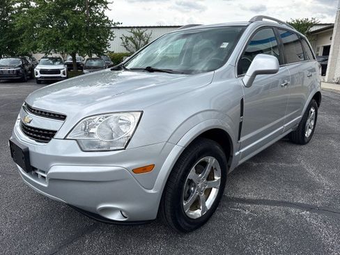 Used 2013 Chevrolet Captiva Sport LT w/ Convenience Package FWD image 7