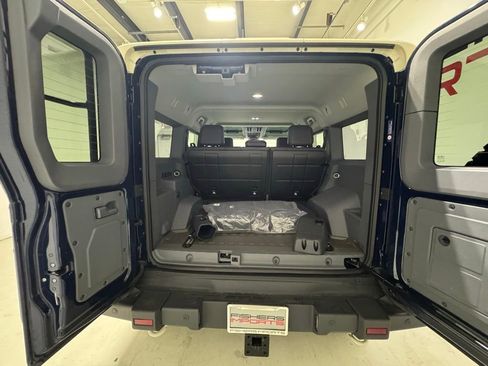 Used 2025 INEOS Grenadier AWD/4WD image 22