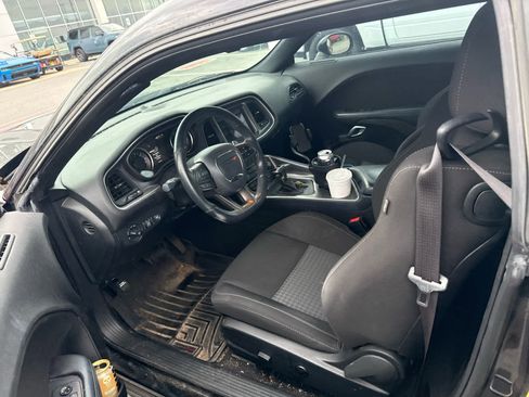 Used 2021 Dodge Challenger GT w/ Performance Handling Group RWD image 5