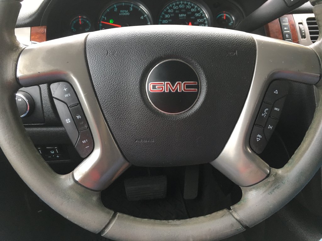 Used 2012 GMC Sierra 3500 SLT w/ SLT Convenience Package AWD/4WD image 14