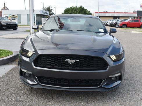 Used 2017 Ford Mustang Coupe w/ Wheel & Stripe Package RWD image 15