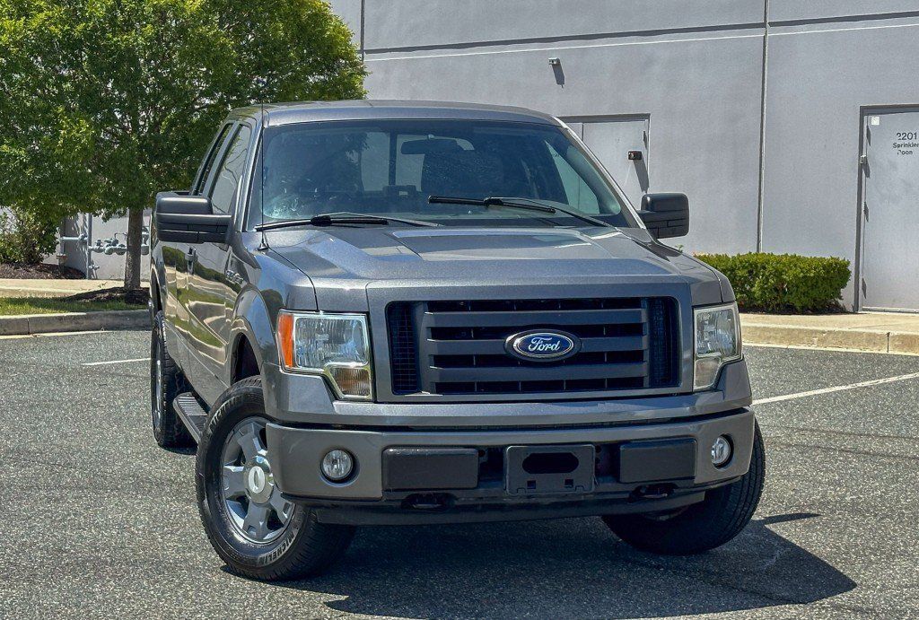 Used 2010 Ford F150 STX AWD/4WD image 6