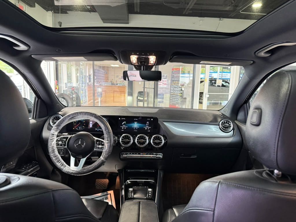 Used 2023 Mercedes-Benz GLA 250 4MATIC w/ Premium Package image 21