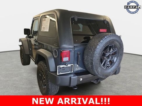 Used 2017 Jeep Wrangler Sport AWD/4WD image 6