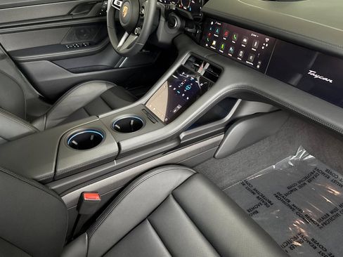 New 2025 Porsche Taycan GTS image 16