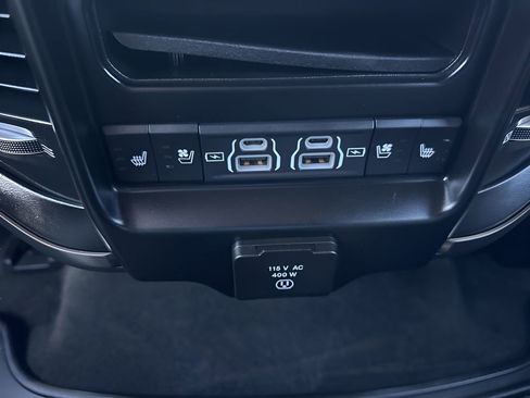 Used 2021 RAM 1500 Limited image 13