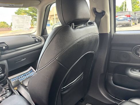 Used 2017 MINI Cooper Clubman ALL4 AWD/4WD image 14