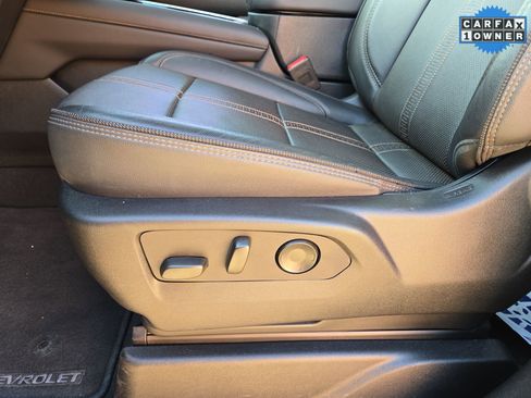 Used 2025 Chevrolet Tahoe High Country image 17