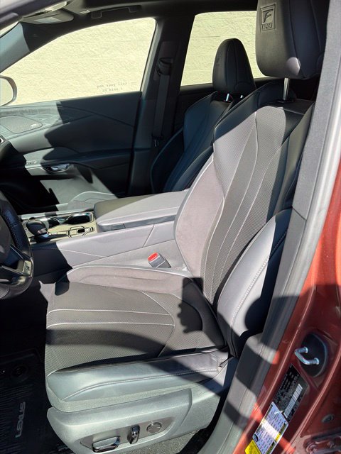 Used 2024 Lexus RX 500h F Sport w/ Convenience Package AWD/4WD image 5