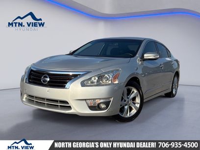 Used 2014 Nissan Altima 2.5 SL w/ Technology Package