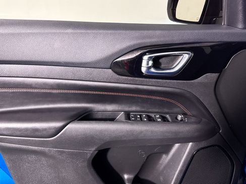 Used 2022 Jeep Compass Trailhawk w/ Trailhawk Convenience Group image 16