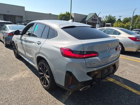 Used 2022 BMW X4 xDrive30i w/ M Sport Package 2 AWD/4WD image 4