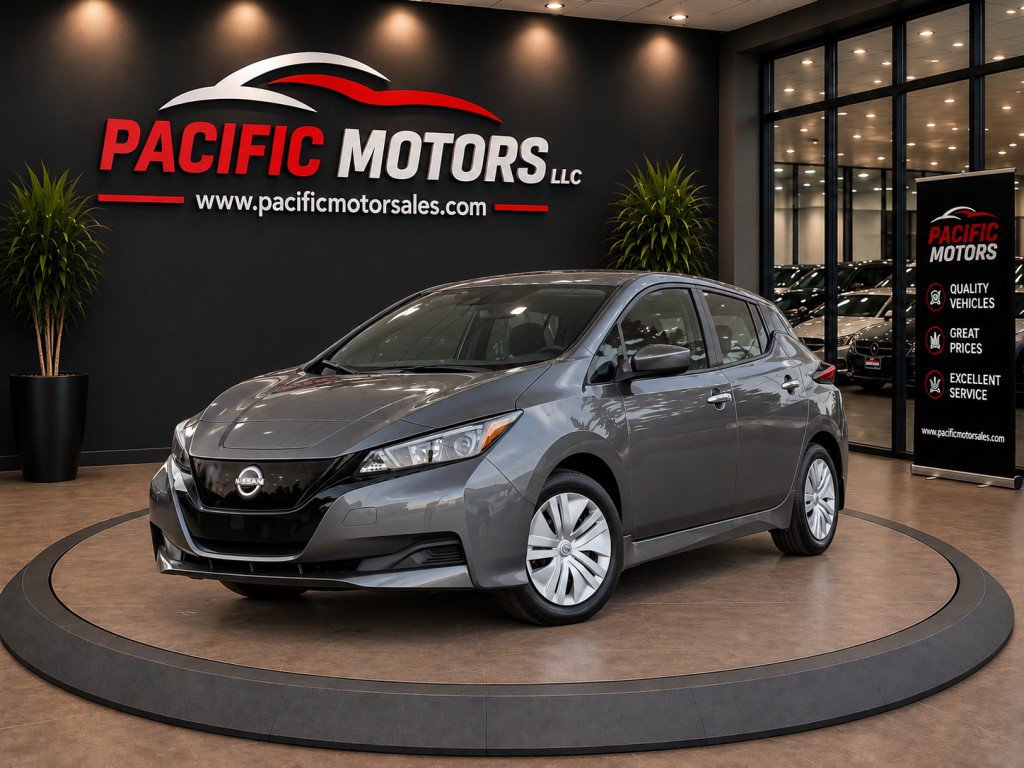 Used 2025 Nissan Leaf S FWD image 4
