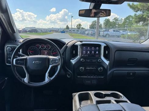 Used 2019 Chevrolet Silverado 1500 LT Trail Boss AWD/4WD image 7