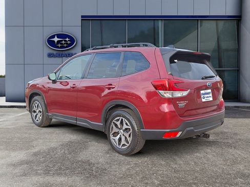 Certified 2024 Subaru Forester Premium image 4