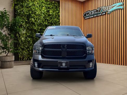 Used 2017 RAM 1500 Express w/ Black Ram 1500 Express Group AWD/4WD image 29