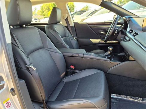 Used 2019 Lexus ES 350 w/ Premium Package FWD image 26