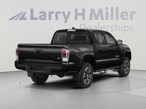 Used 2023 Toyota Tacoma TRD Off-Road w/ TRD Premium Off Road Package AWD/4WD image 2