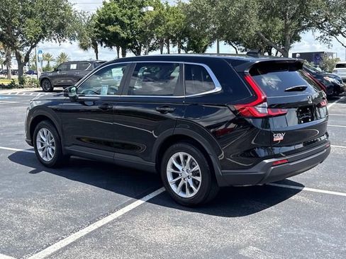 Certified 2023 Honda CR-V EX image 6
