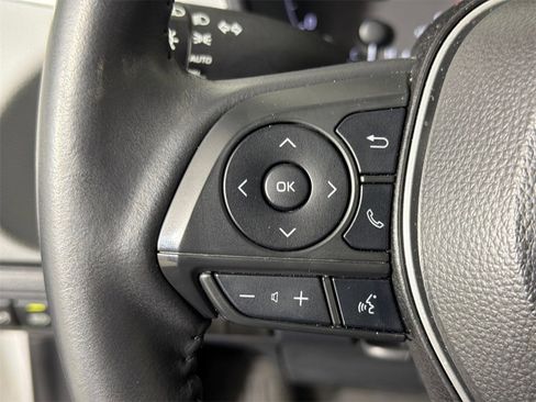 Used 2024 Toyota Corolla SE image 24