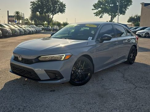 Used 2023 Honda Civic Sport image 28