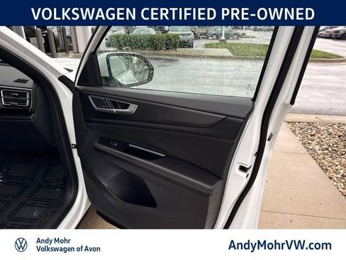 Used 2024 Volkswagen Atlas Cross Sport SEL Premium R-Line AWD/4WD image 18