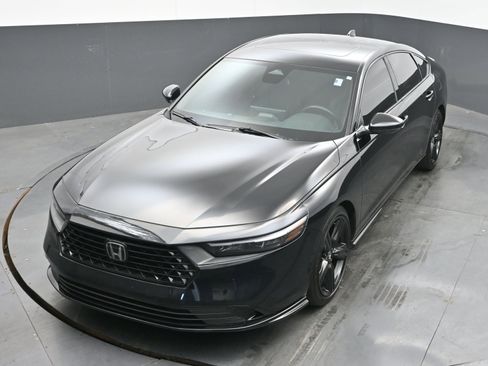 Used 2023 Honda Accord Sport image 32