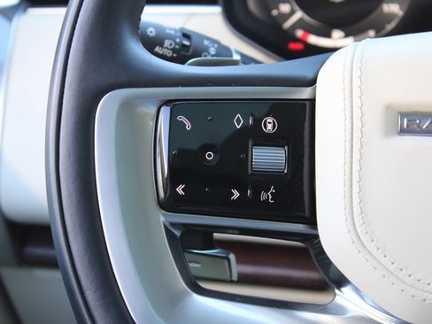 Certified 2024 Land Rover Range Rover Long Wheelbase SE image 16