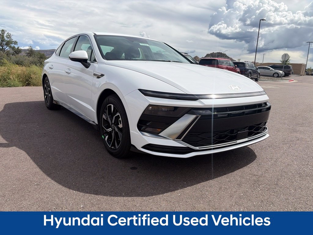 Certified 2025 Hyundai Sonata SEL FWD image 2