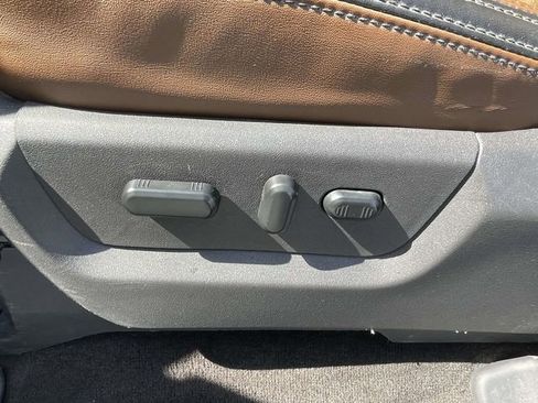 Used 2015 Ford F350 Platinum image 15