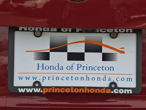 Used 2019 Volkswagen Tiguan SE w/ Panoramic Sunroof Package image 30