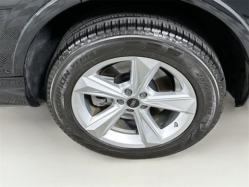 Used 2023 Audi Q7 2.0T Premium w/ Convenience Package image 24