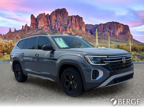 New 2026 Volkswagen Atlas Peak Edition AWD/4WD image 10