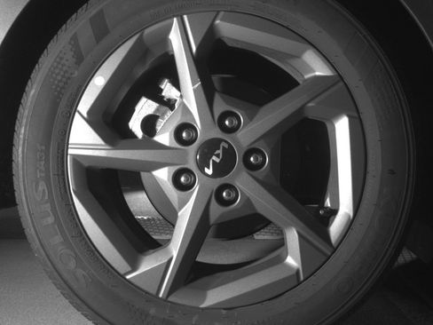 Used 2025 Kia K4 FWD image 15