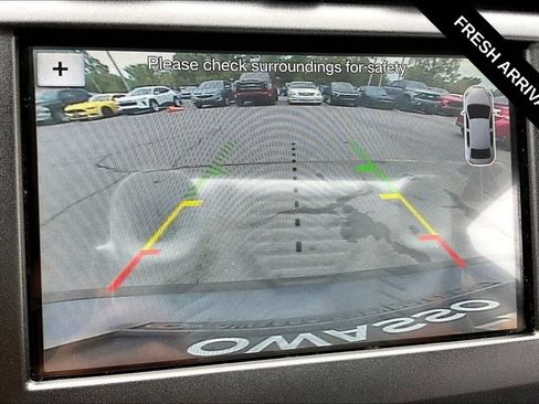Used 2018 Ford Fusion SE w/ Fusion SE Technology Package FWD image 10