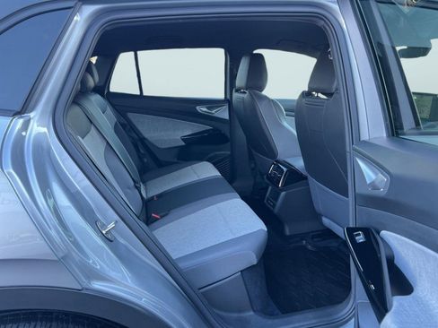 Used 2023 Volkswagen ID.4 Pro image 26