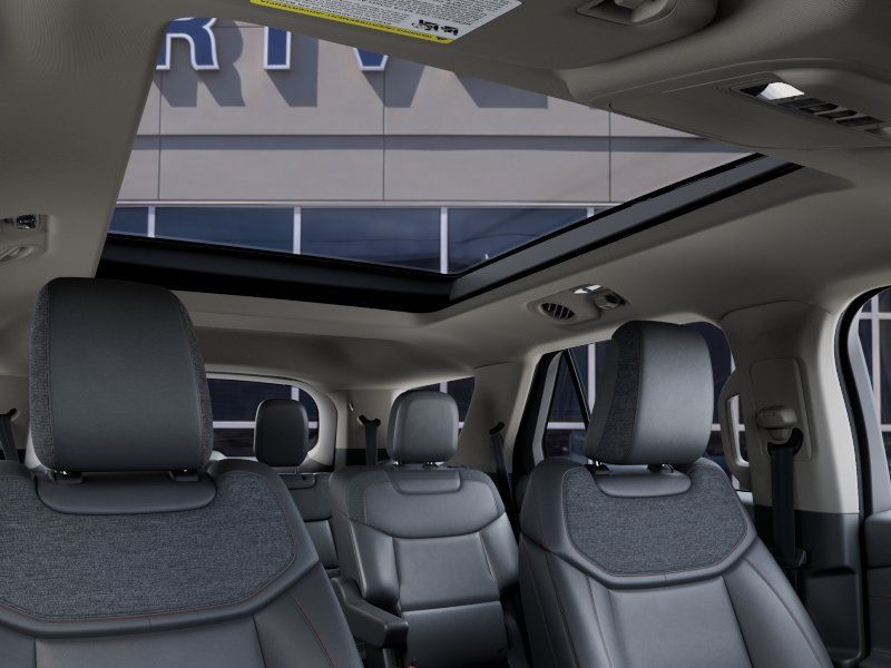 New 2027 Ford Explorer Active AWD/4WD image 22