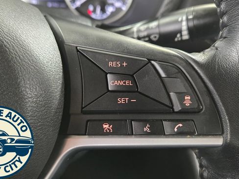Used 2020 Nissan Sentra SV FWD image 14