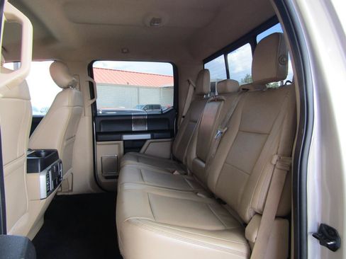 Used 2017 Ford F350 Lariat w/ Lariat Value Package AWD/4WD image 9