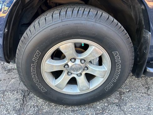 Used 2005 Toyota 4Runner Sport image 39