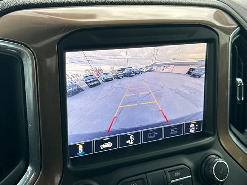 Used 2022 Chevrolet Silverado 1500 High Country image 19