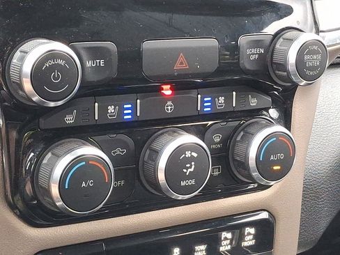 Certified 2022 RAM 1500 Laramie image 16