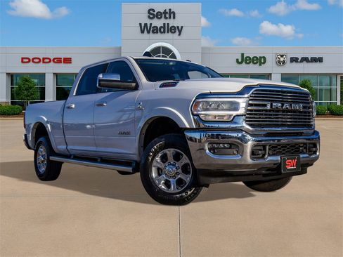 Used 2022 RAM 2500 Laramie image 1
