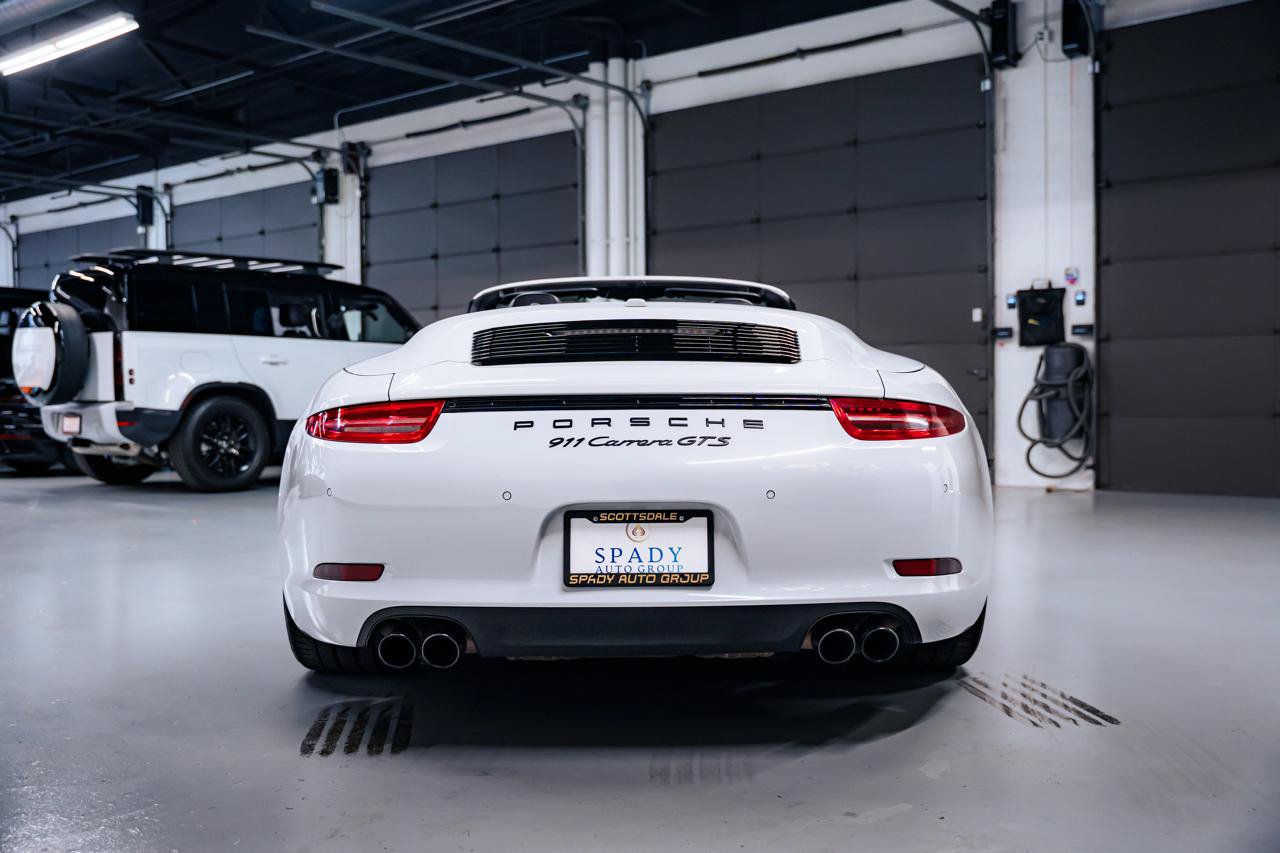 Used 2016 Porsche 911 Cabriolet image 4