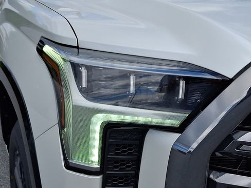 Certified 2024 Toyota Tundra Platinum AWD/4WD image 10